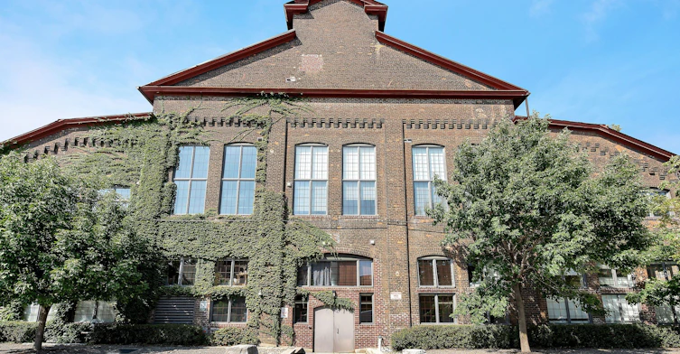 339-1100 Lansdowne Avenue, Toronto, ON, M6H 4K1 - 2