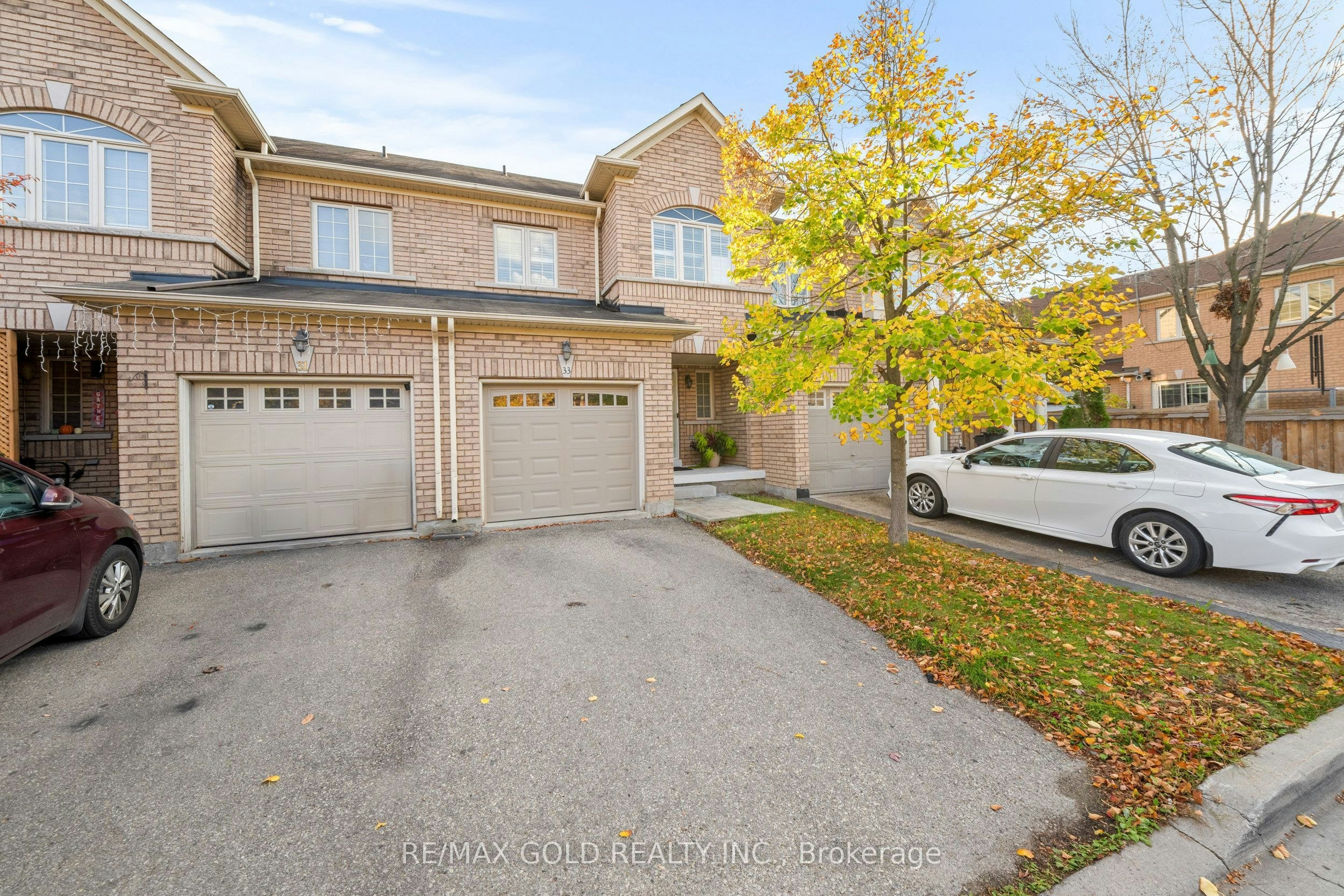 33 Bay Breeze Drive, Brampton, ON, L6R 0M1