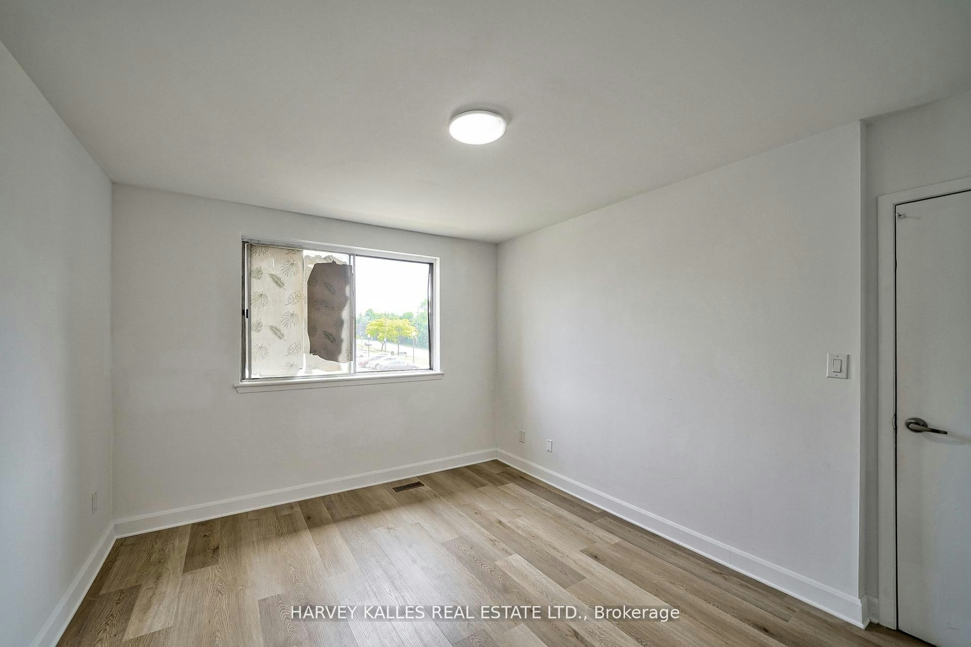TH602-2012 Sheppard Avenue W, Toronto, ON, M3N 1A2 - 34