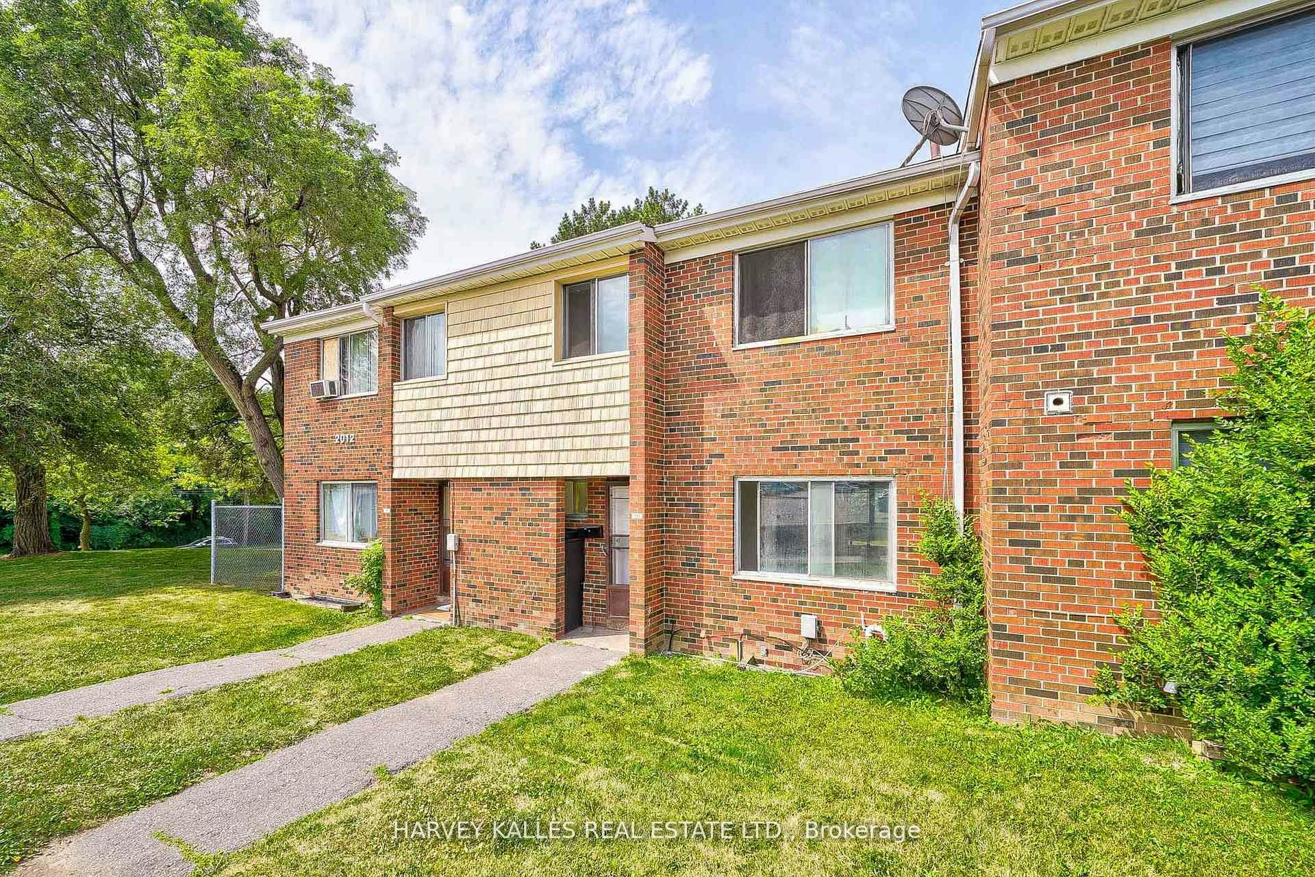 TH602-2012 Sheppard Avenue W, Toronto, ON, M3N 1A2 - 3