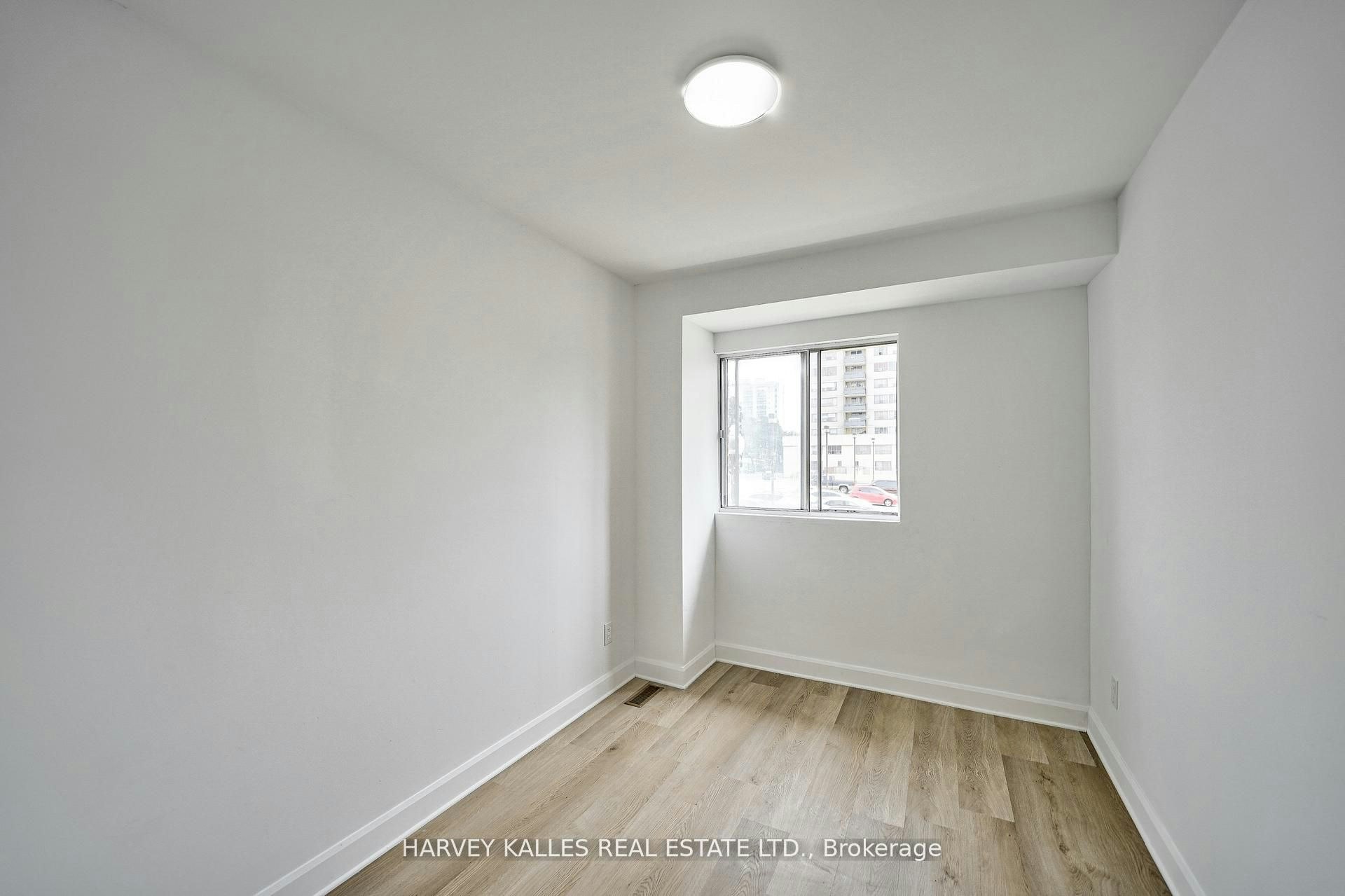 TH602-2012 Sheppard Avenue W, Toronto, ON, M3N 1A2 - 36