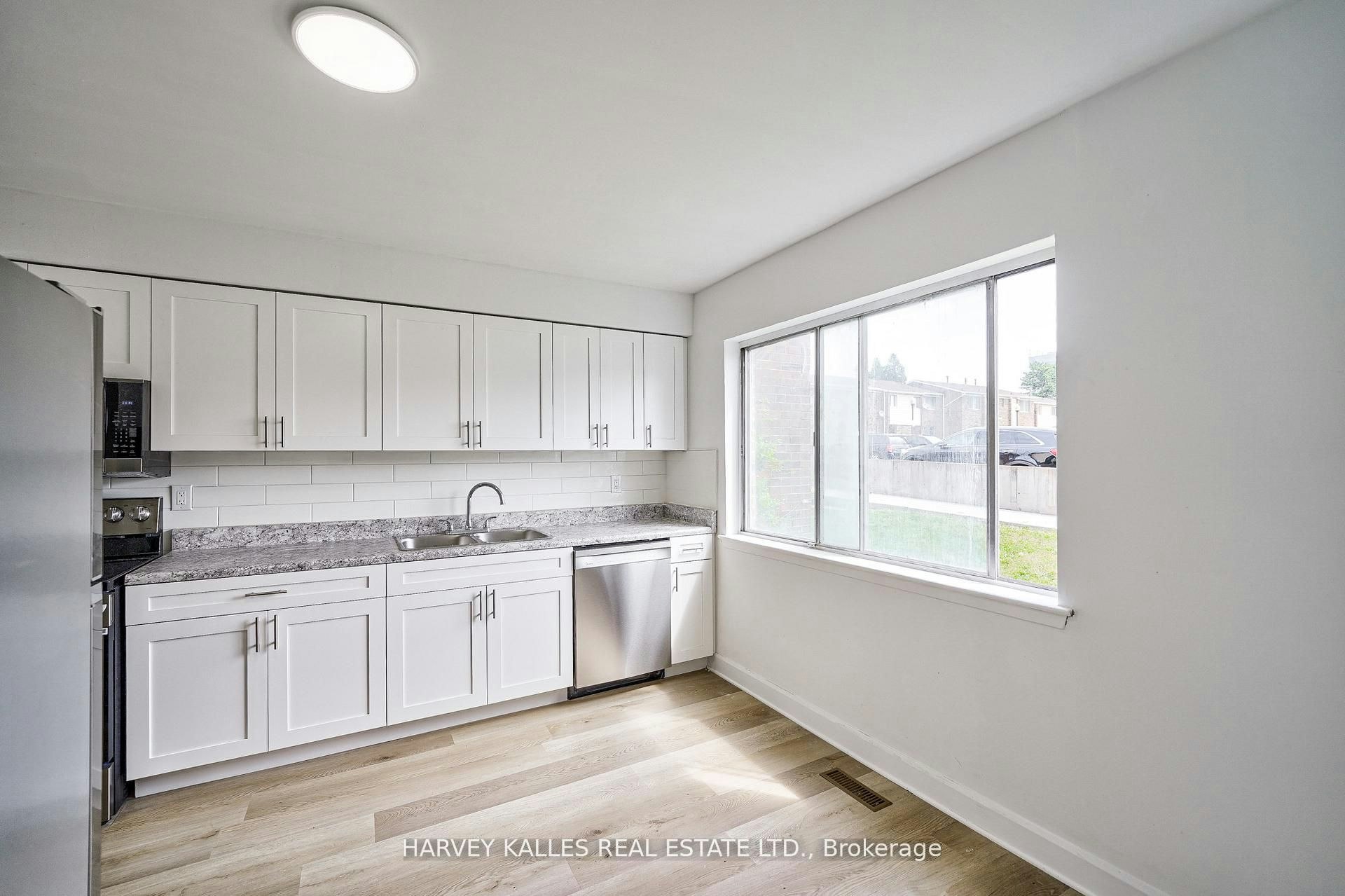 TH602-2012 Sheppard Avenue W, Toronto, ON, M3N 1A2 - 8