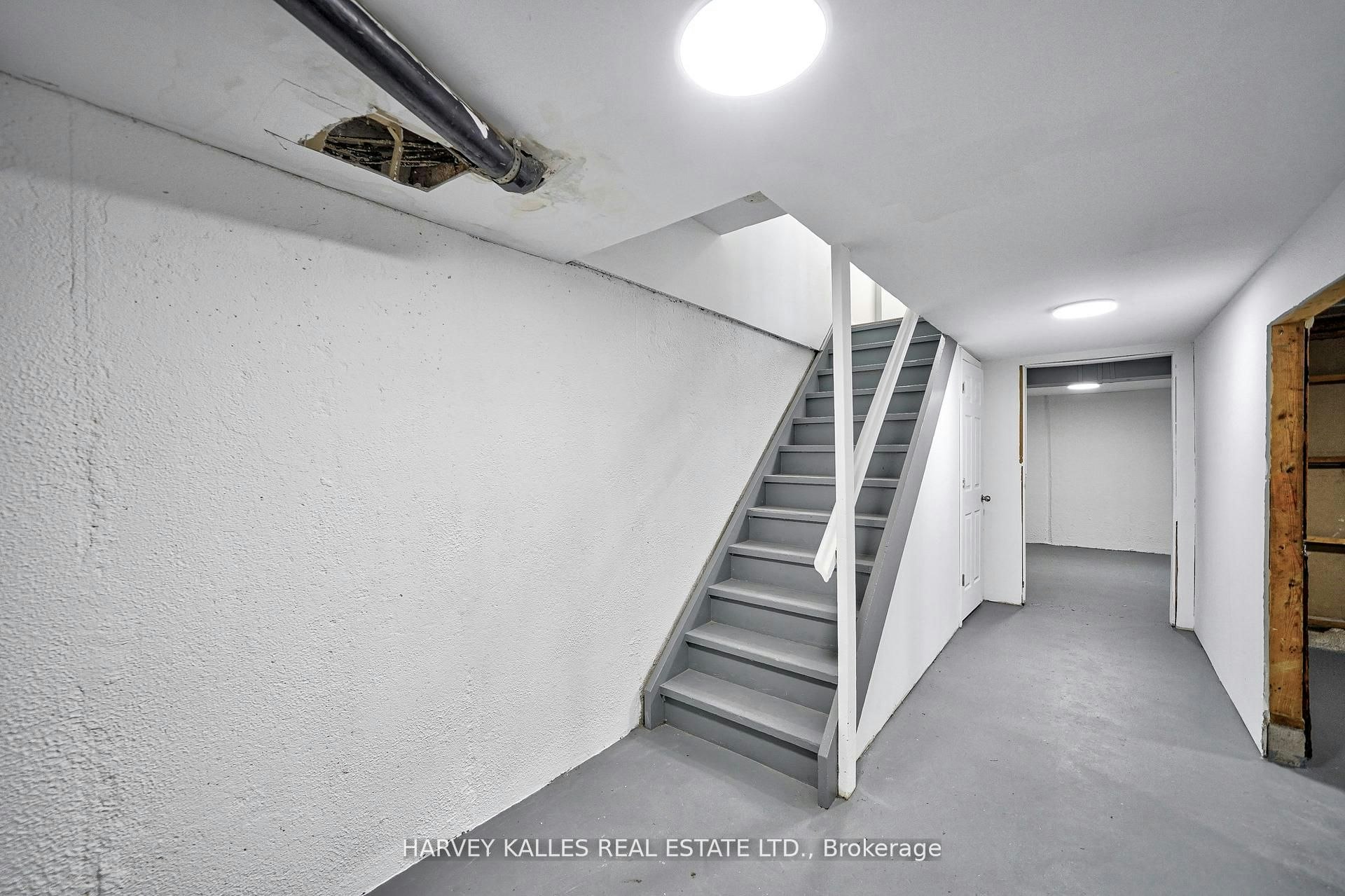TH602-2012 Sheppard Avenue W, Toronto, ON, M3N 1A2 - 39