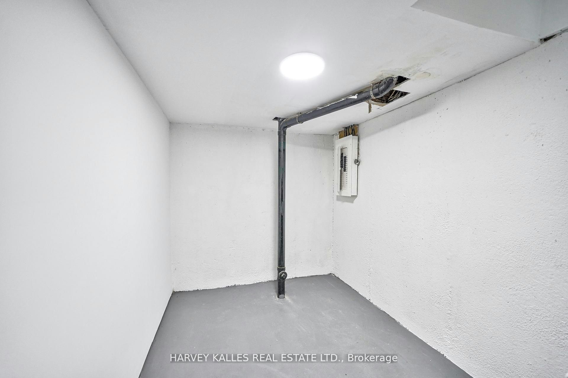 TH602-2012 Sheppard Avenue W, Toronto, ON, M3N 1A2 - 38