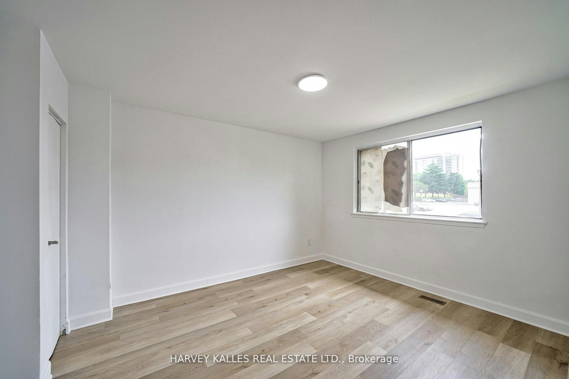 TH602-2012 Sheppard Avenue W, Toronto, ON, M3N 1A2 - 31