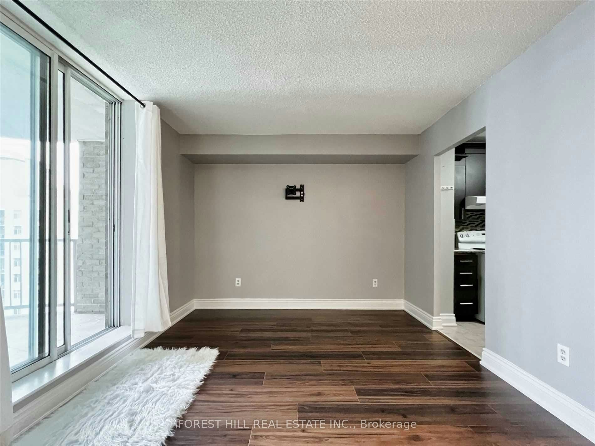 1506-3559 Eglinton Avenue, Toronto, ON, M6M 5C6 - 5