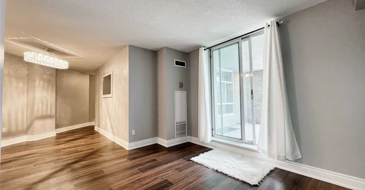 1506-3559 Eglinton Avenue, Toronto, ON, M6M 5C6 - 6