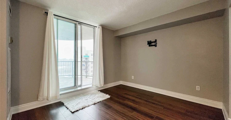 1506-3559 Eglinton Avenue, Toronto, ON, M6M 5C6 - 7