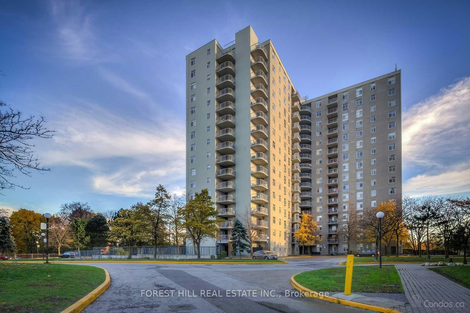 1506-3559 Eglinton Avenue, Toronto, ON, M6M 5C6