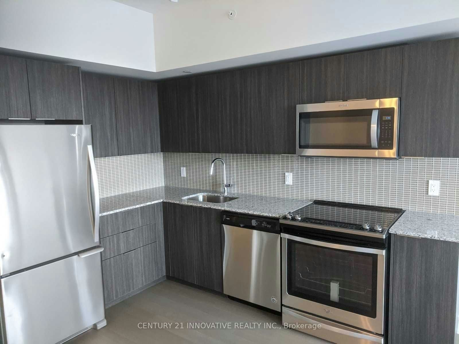 3712-30 Shore Breeze Drive, Toronto, ON, M8V 1A1 - 3