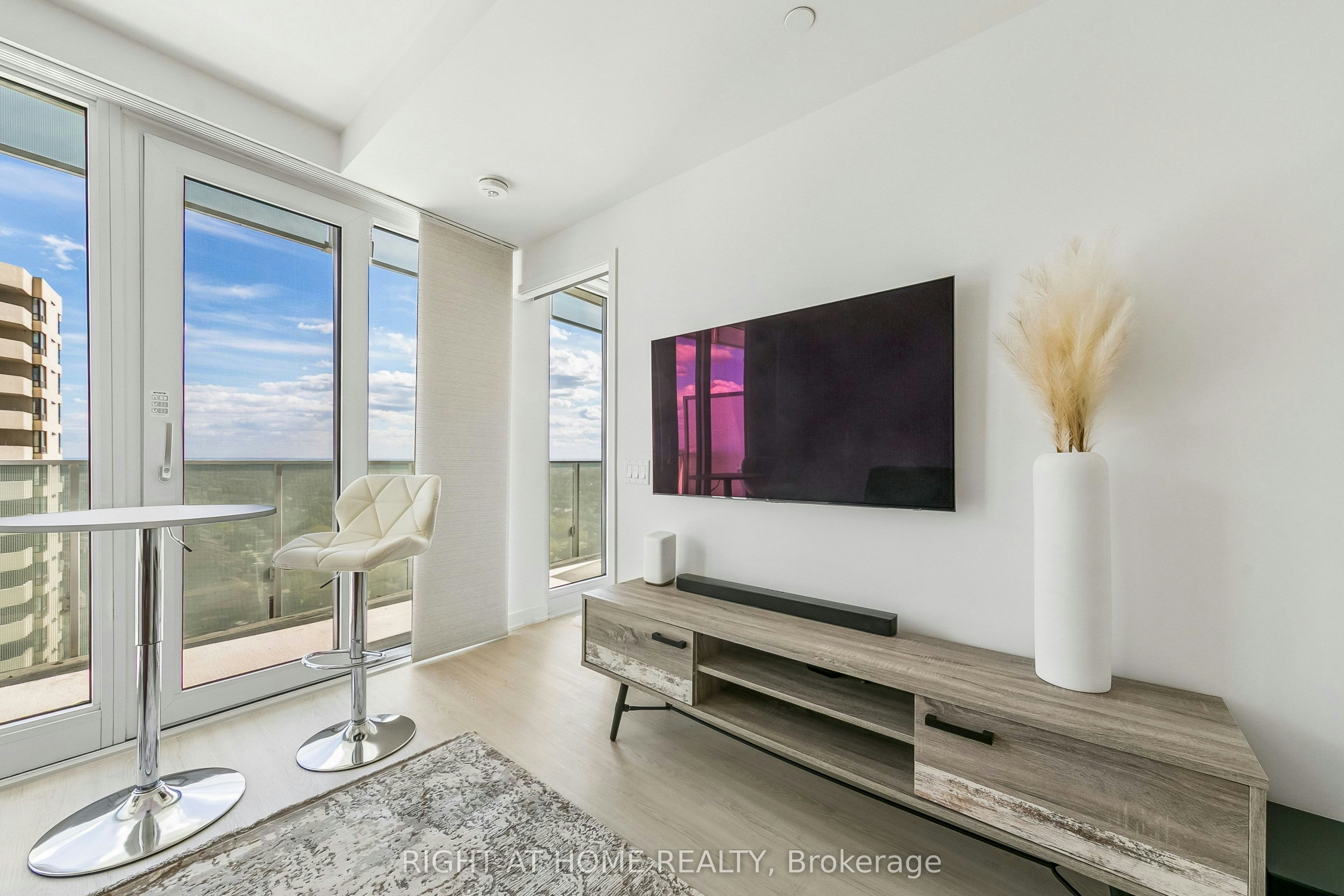 1405-3883 Quartz Road, Mississauga, ON, L5B 0M4