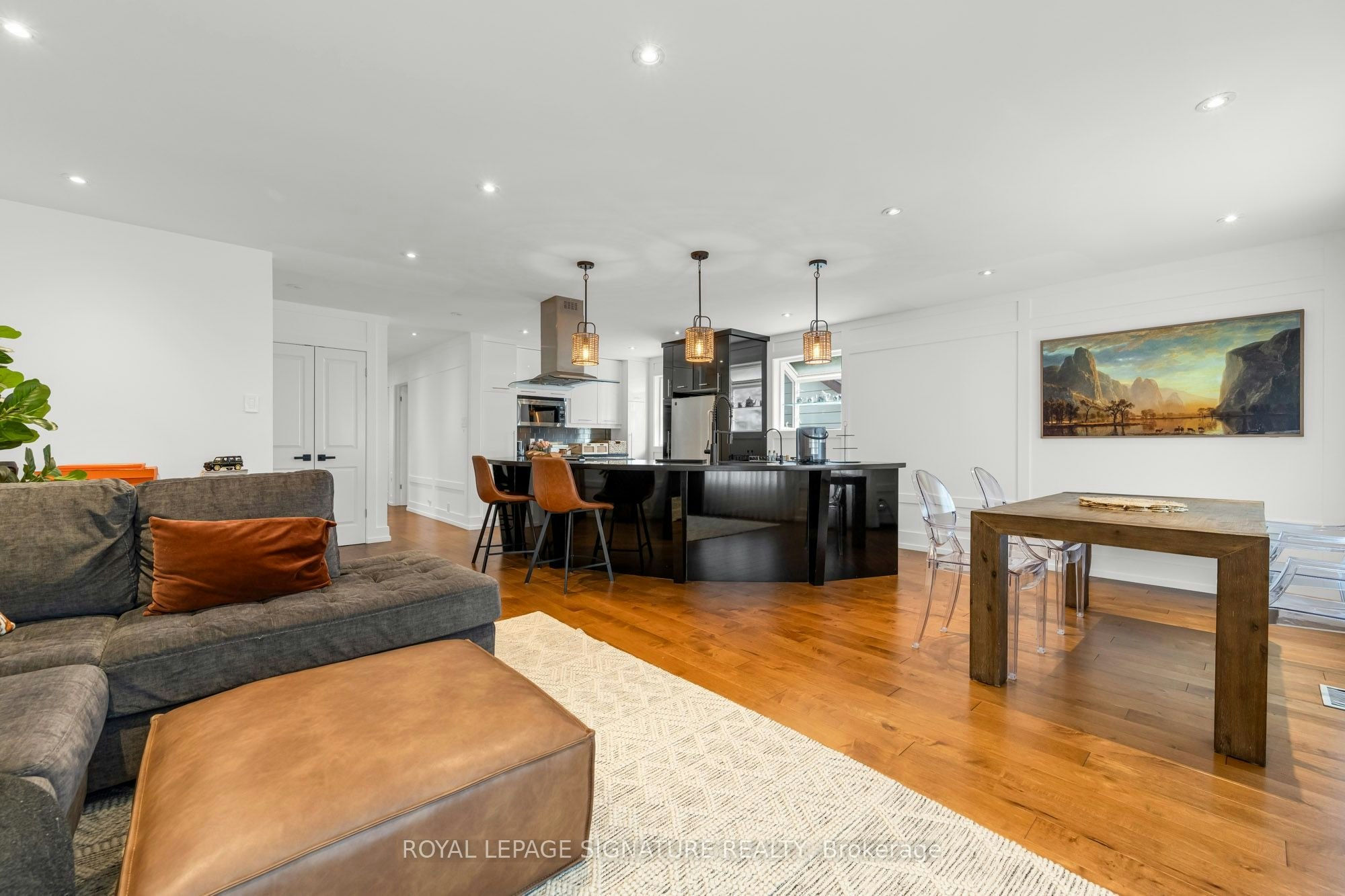 2364 Wyandotte Drive, Oakville, ON, L6L 2T6 - 4
