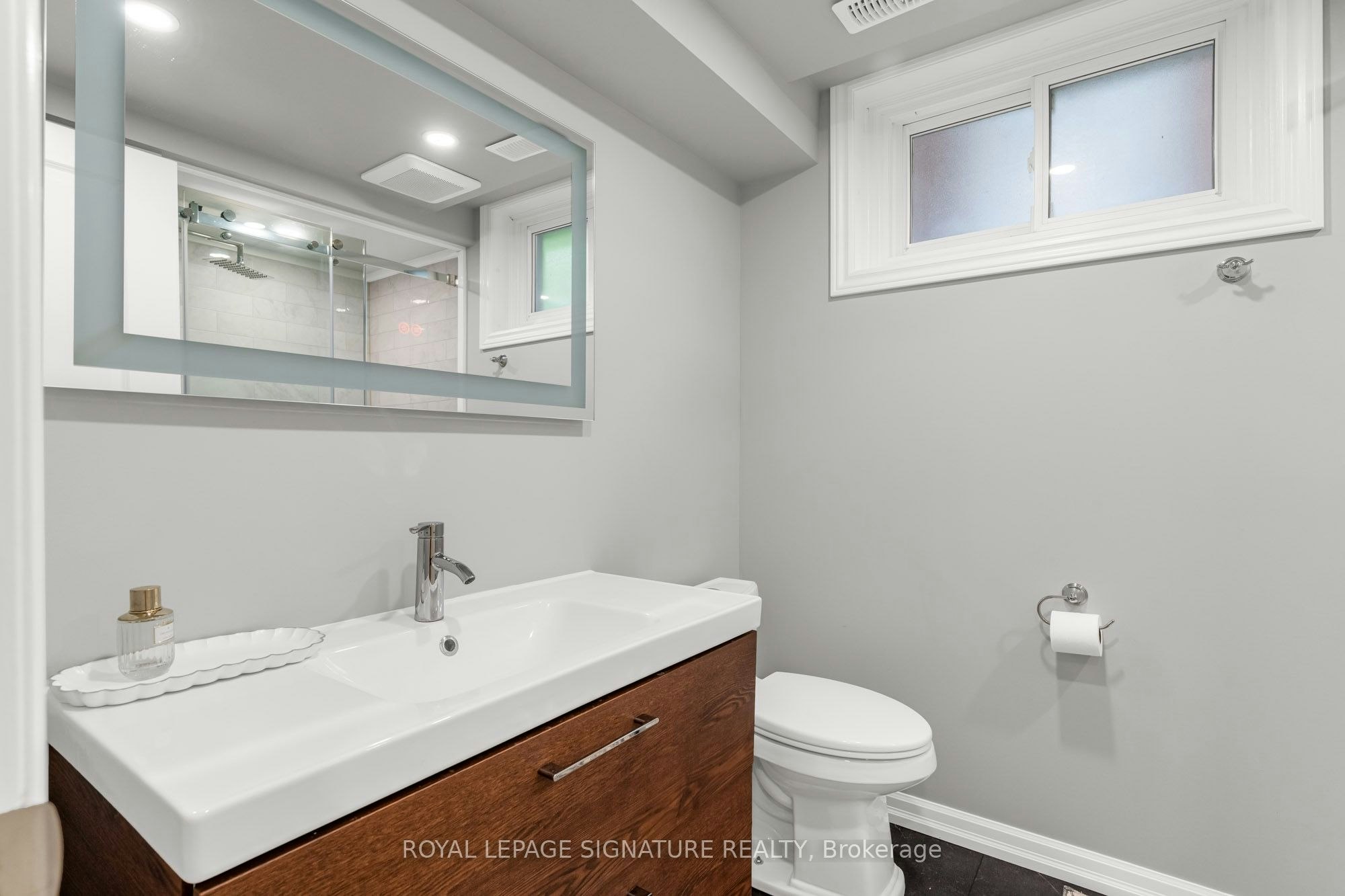 2364 Wyandotte Drive, Oakville, ON, L6L 2T6 - 9