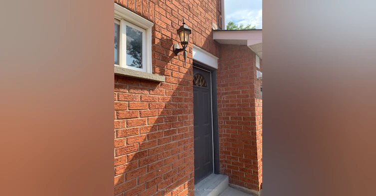 Legal Basement-1540 Manorbrook Court, Mississauga, ON, L5M 4A8