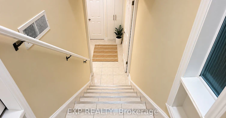 Lower-3425 Laddie Crescent, Mississauga, ON, L4T 1N2 - 3
