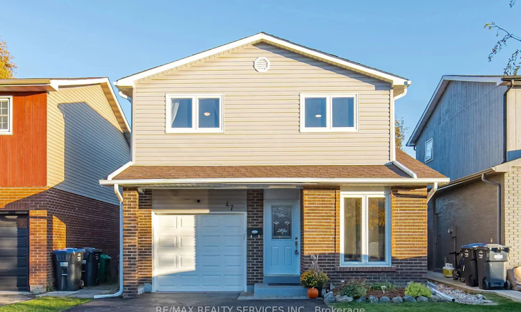 47 Lindridge Avenue