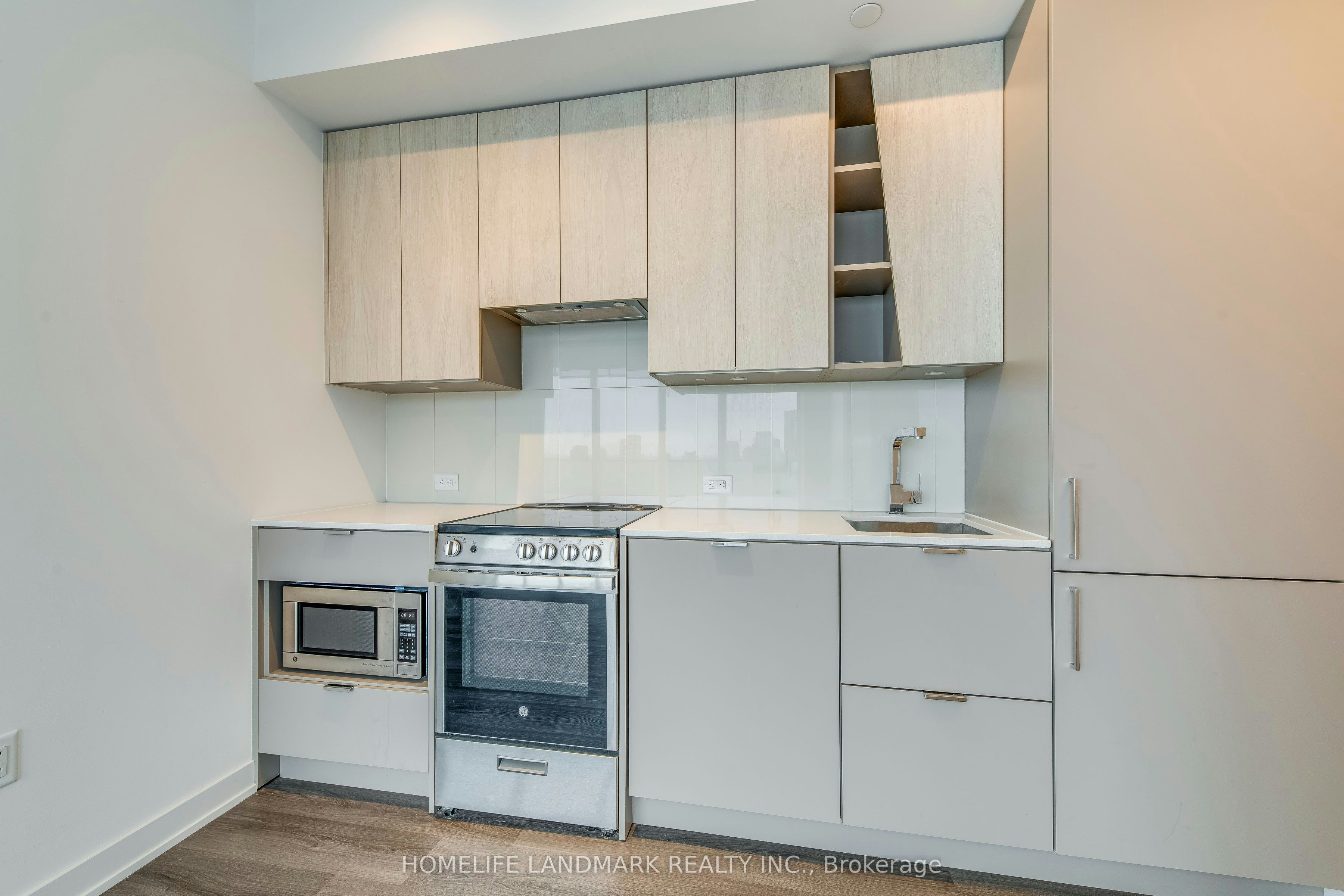 2304-3883 Quartz Road, Mississauga, ON, L5B 0M4 - 13