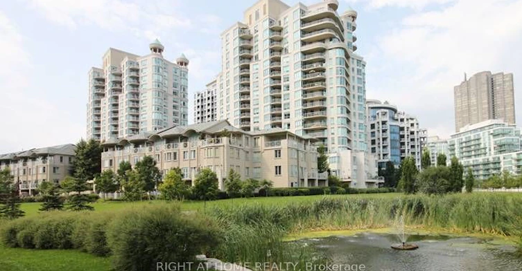 1008-2111 Lake Shore Boulevard W, Toronto, ON, M8V 4B2 - 3