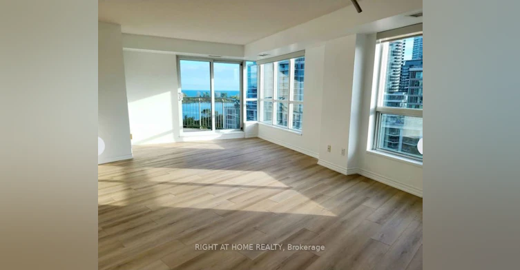 1008-2111 Lake Shore Boulevard W, Toronto, ON, M8V 4B2 - 11