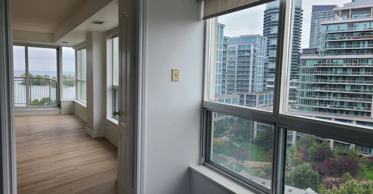 1008-2111 Lake Shore Boulevard W, Toronto, ON, M8V 4B2 - 20