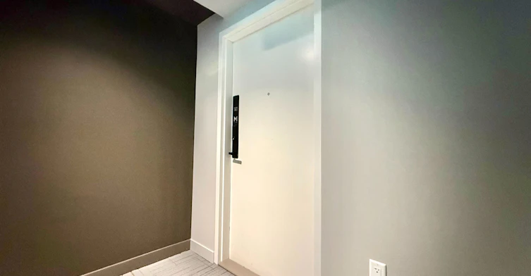 1411-3900 Confederation Parkway, Mississauga, ON, L5B 0M3 - 13