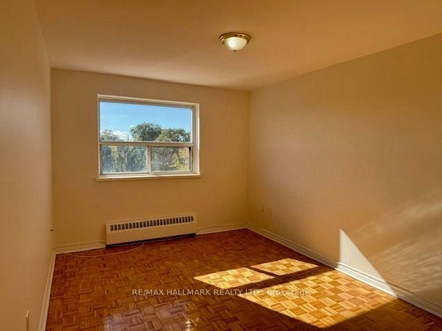 2-408-515 North Service Road, Mississauga, ON, L5A 1B3 - 7