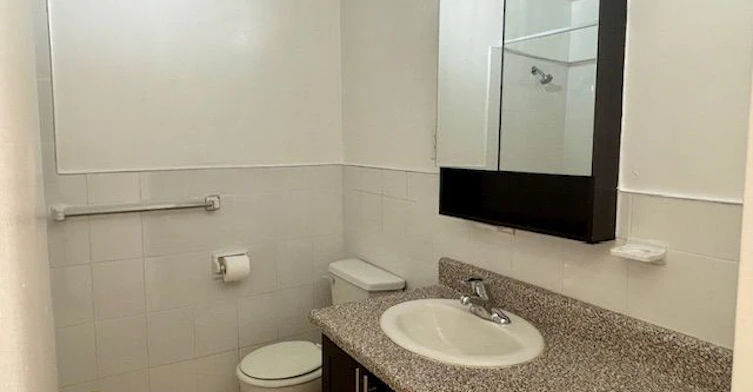 2-408-515 North Service Road, Mississauga, ON, L5A 1B3 - 12