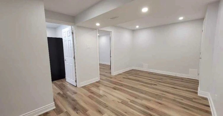 1466 Farmstead Drive, Milton, ON, L9E 0B3 - 5