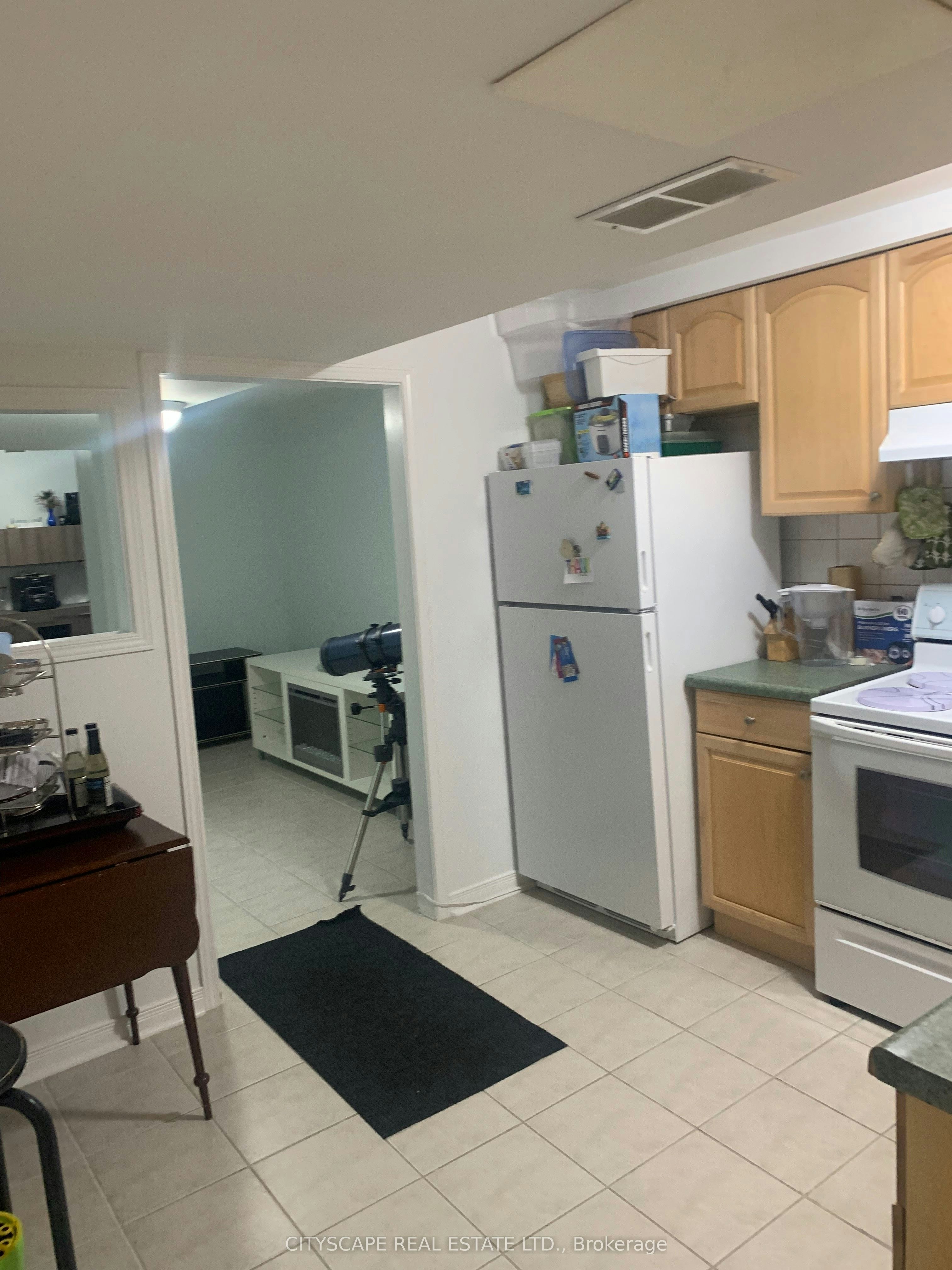 Bsmt-120 Hullmar Drive, Toronto, ON, M3N 2G2 - 5