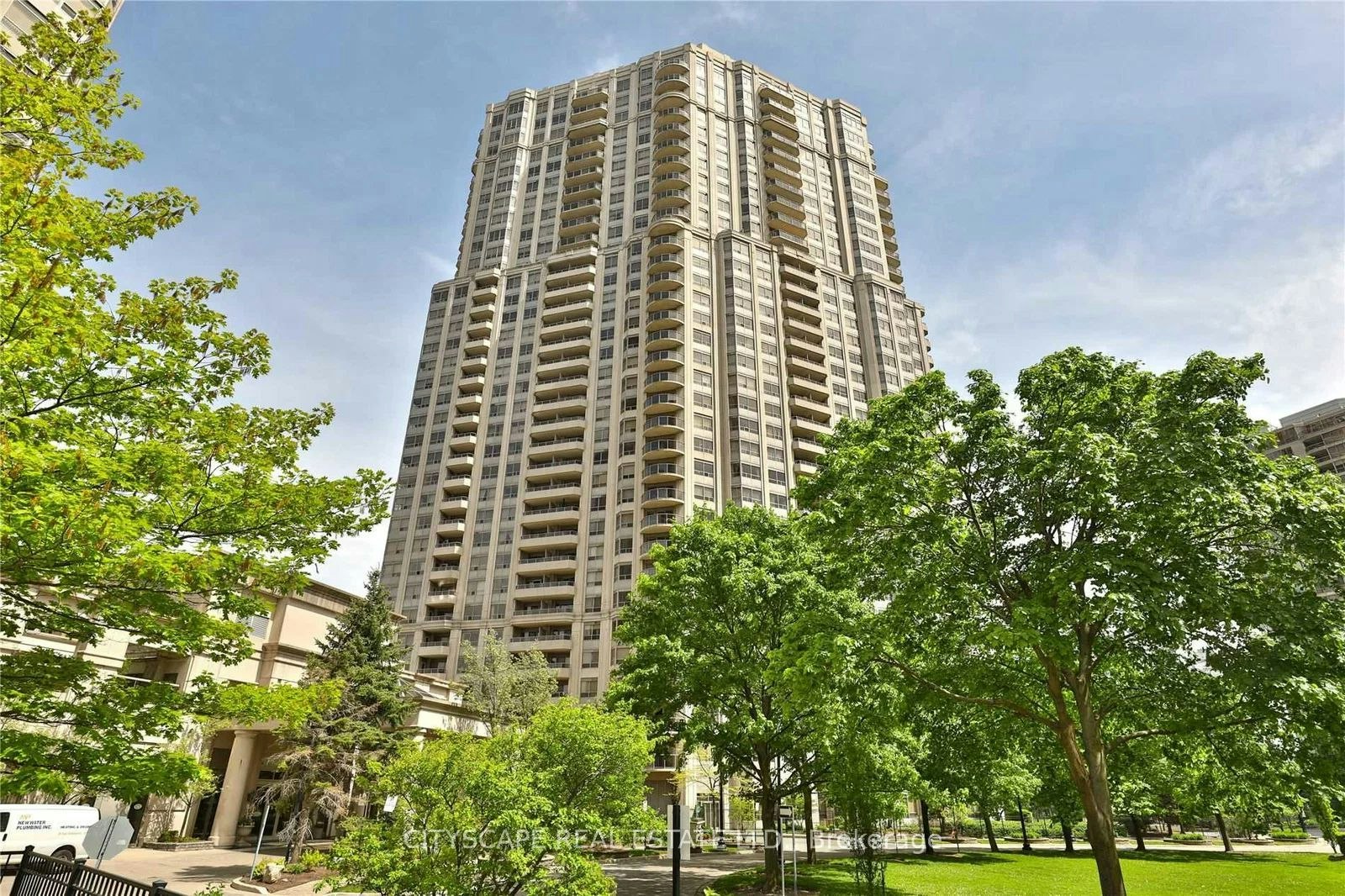 1421-25 Kingsbridge Garden Circle, Mississauga, ON, L5R 4B1