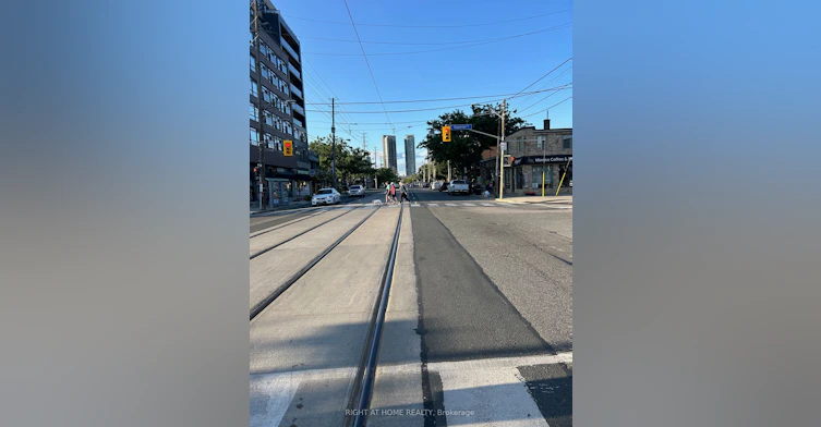 810-11 Superior Avenue, Toronto, ON, M8V 0A7 - 3