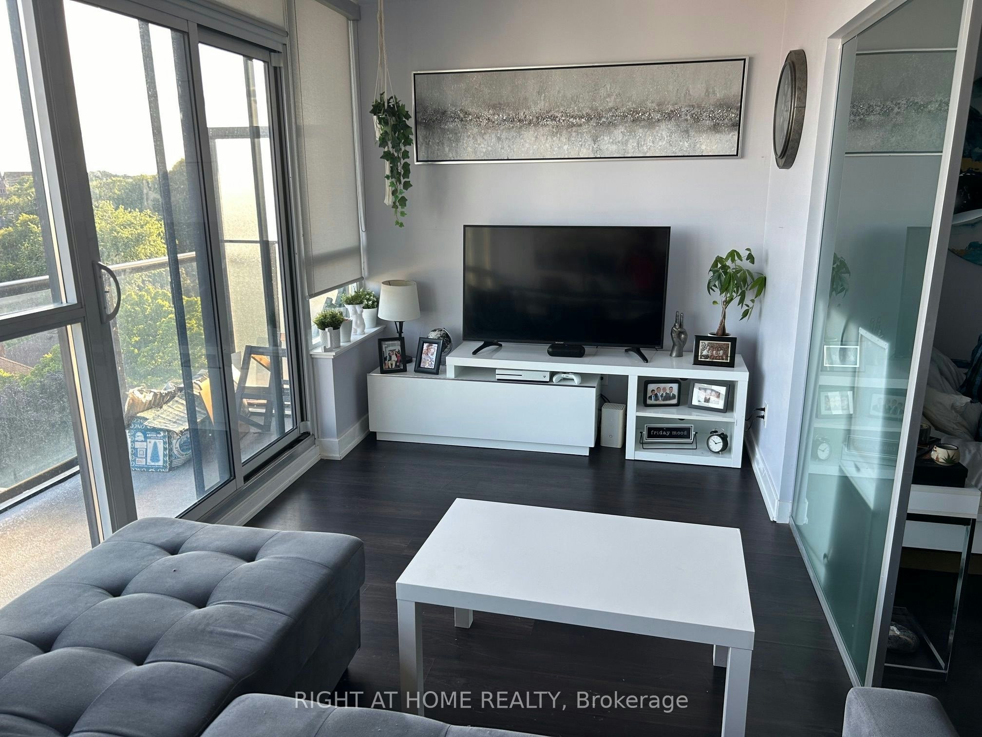 810-11 Superior Avenue, Toronto, ON, M8V 0A7 - 7