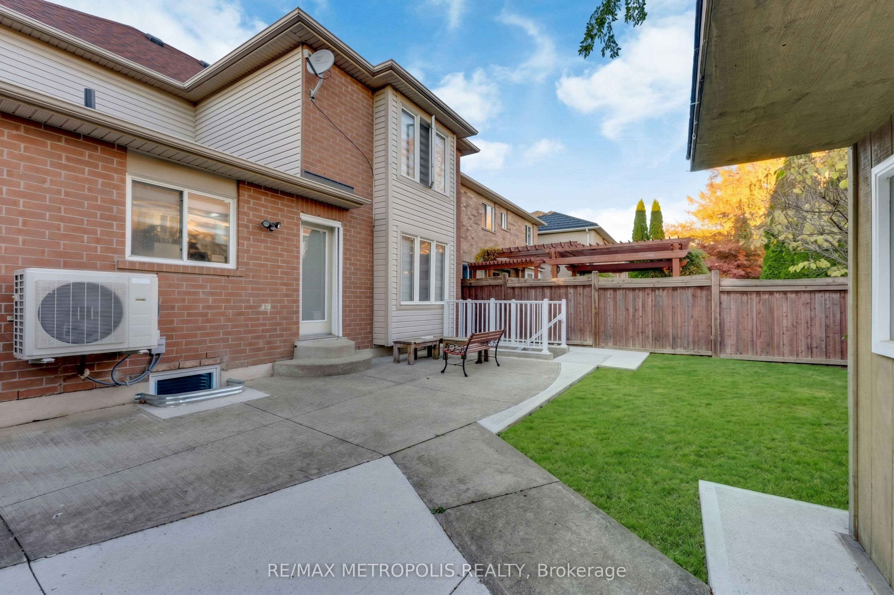 BSMT-5919 Osprey Boulevard, Mississauga, ON, L5N 8J7 - 4