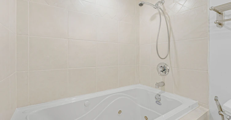 BSMT-5919 Osprey Boulevard, Mississauga, ON, L5N 8J7 - 17