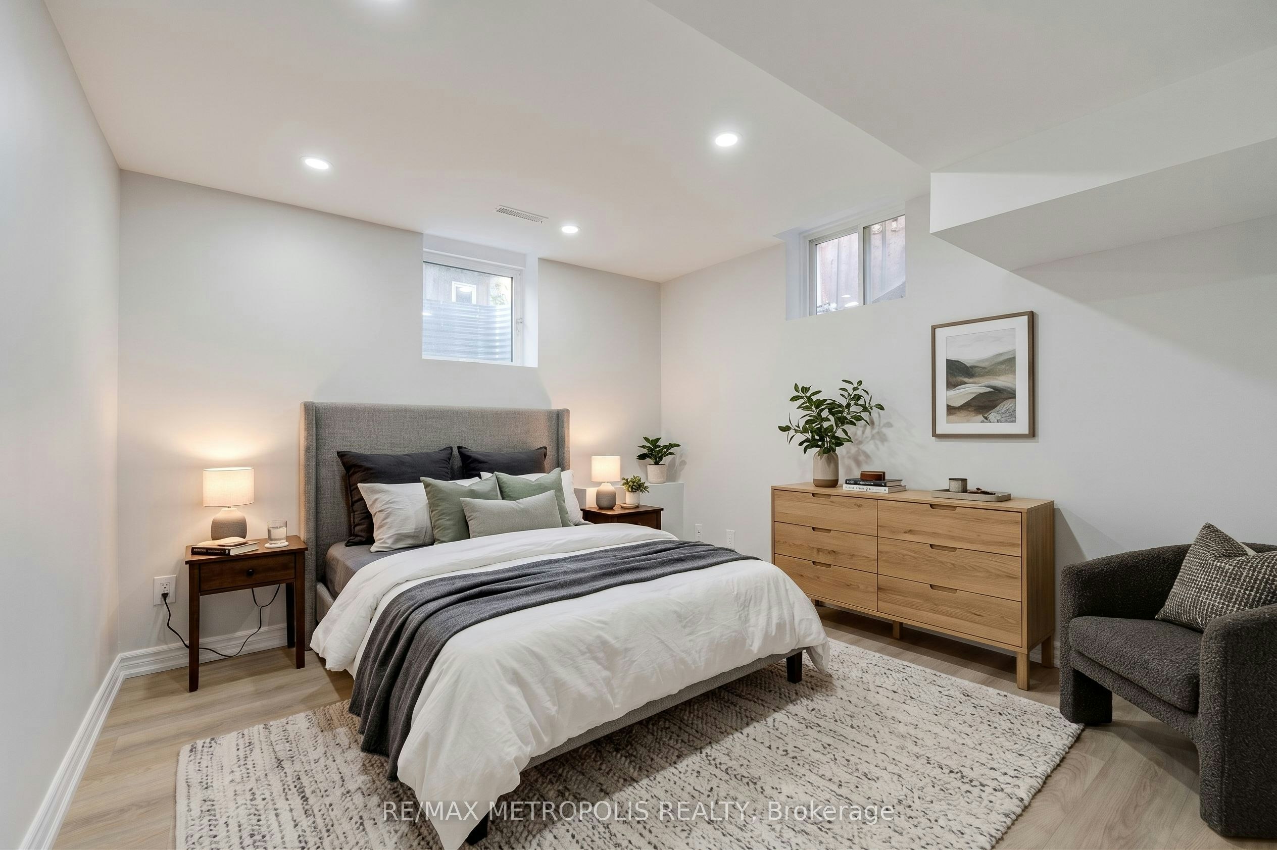 BSMT-5919 Osprey Boulevard, Mississauga, ON, L5N 8J7 - 20