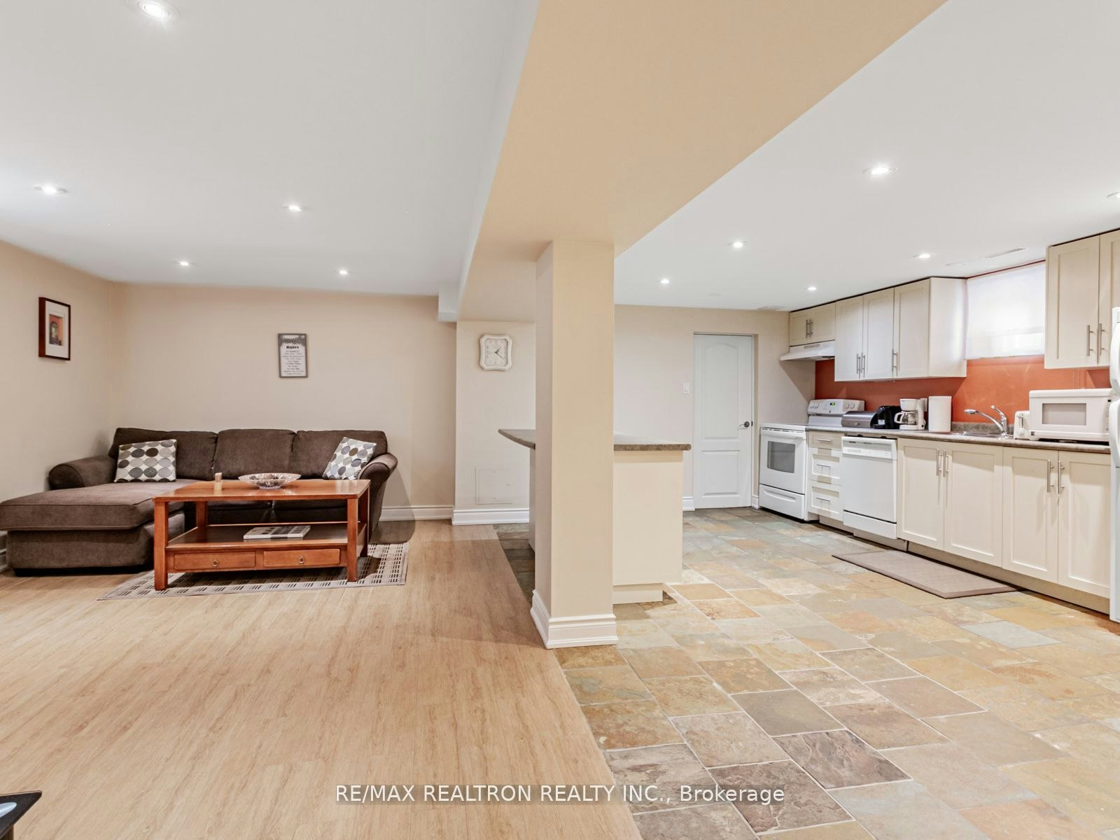 Basement-26 Charleston Road, Toronto, ON, M9B 4M7 - 7