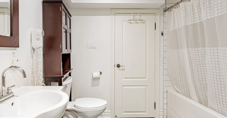 Basement-26 Charleston Road, Toronto, ON, M9B 4M7 - 9