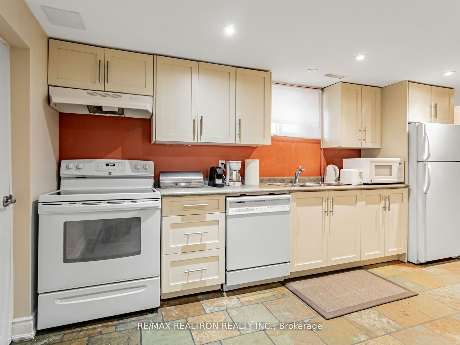 Basement-26 Charleston Road, Toronto, ON, M9B 4M7 - 6