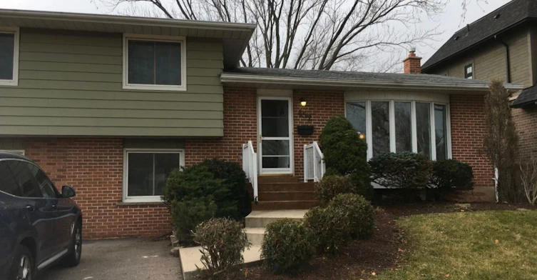 452 Stanfield Drive, Oakville, ON, L6L 3P9