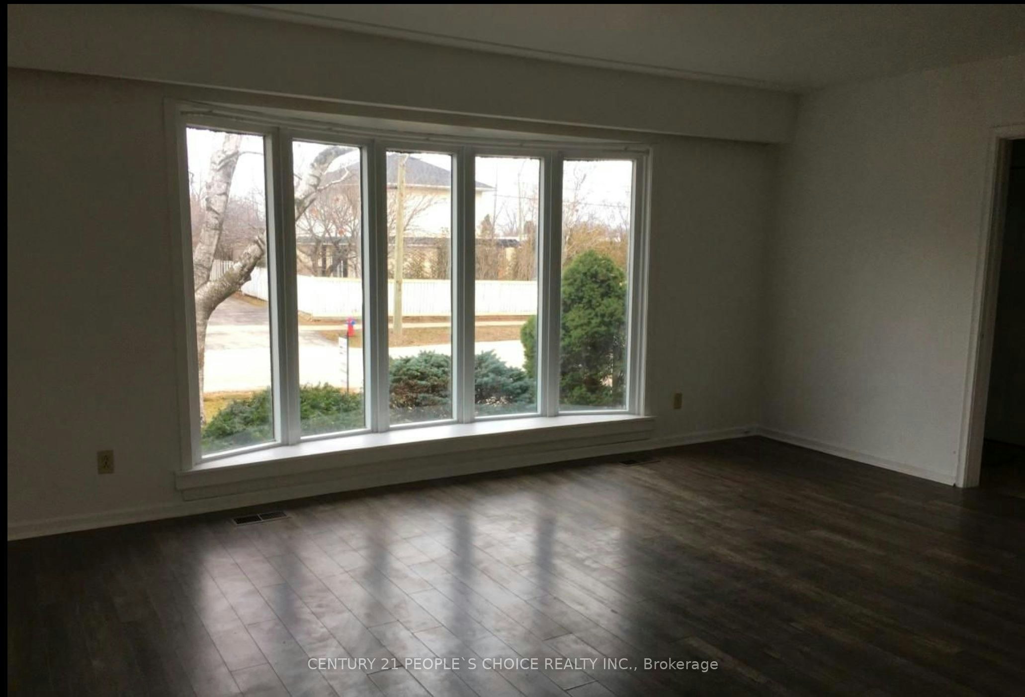 452 Stanfield Drive, Oakville, ON, L6L 3P9 - 2
