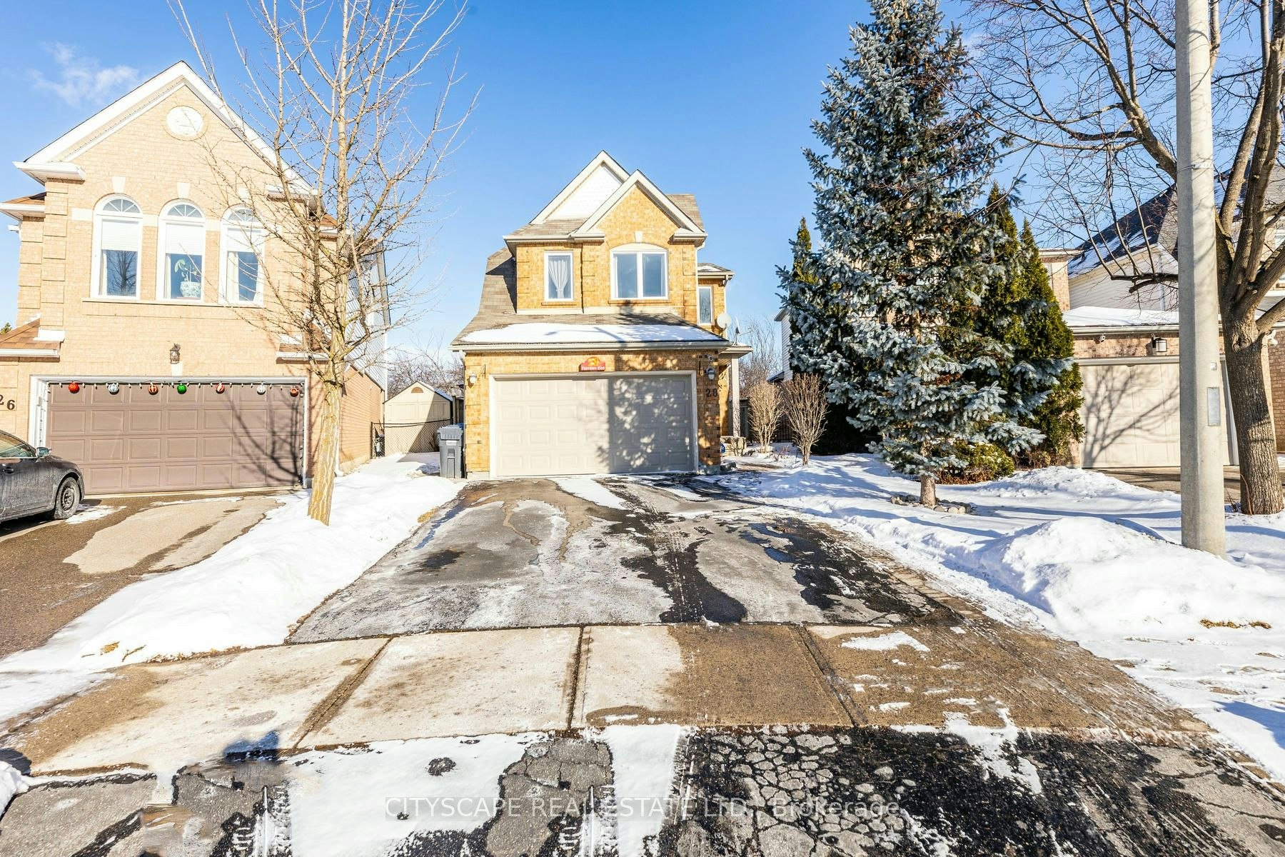 28 Furrows End, Brampton, ON, L6Z 4S5