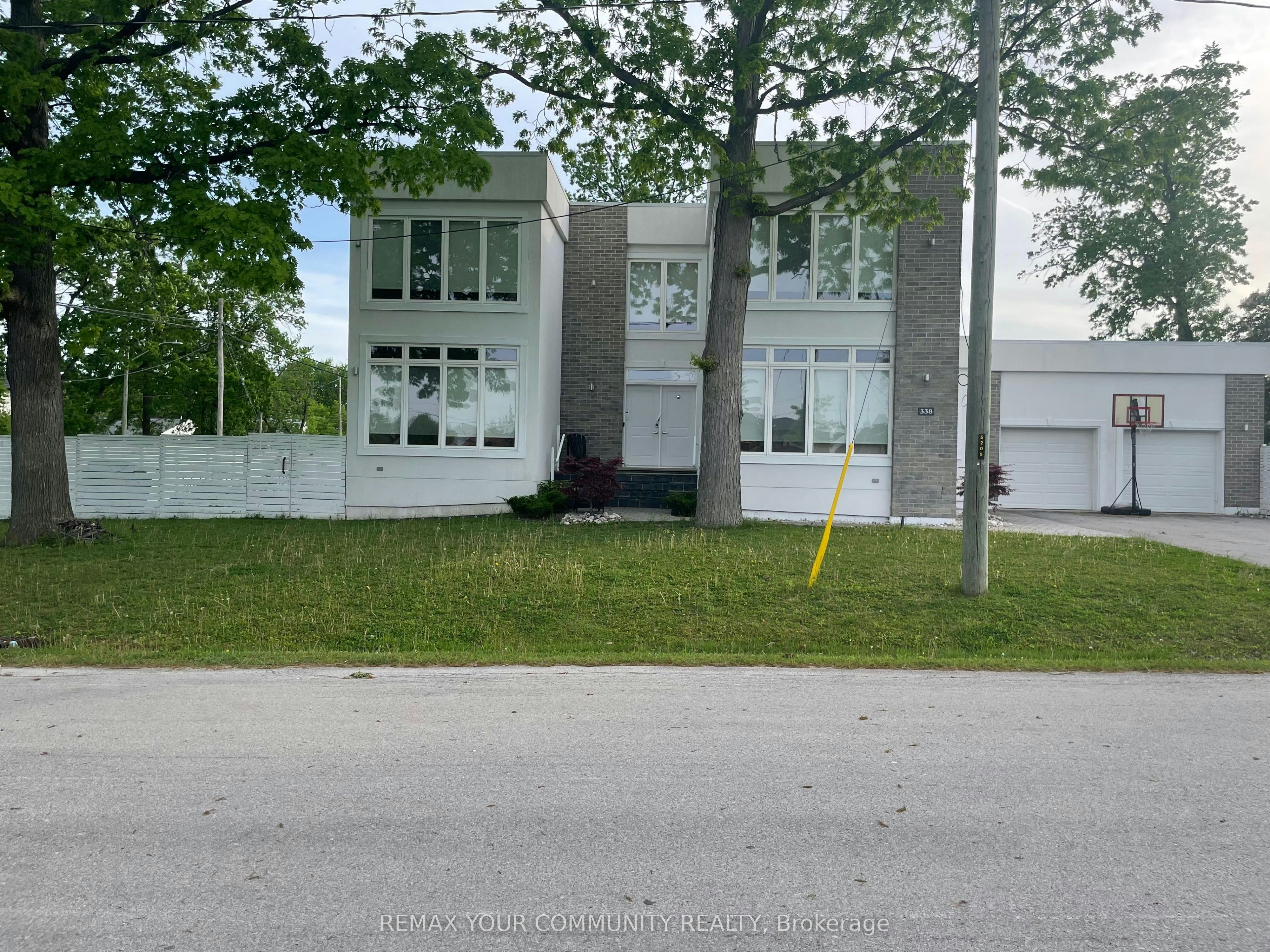 338 Woodale Avenue, Oakville, ON, L6K 2N7