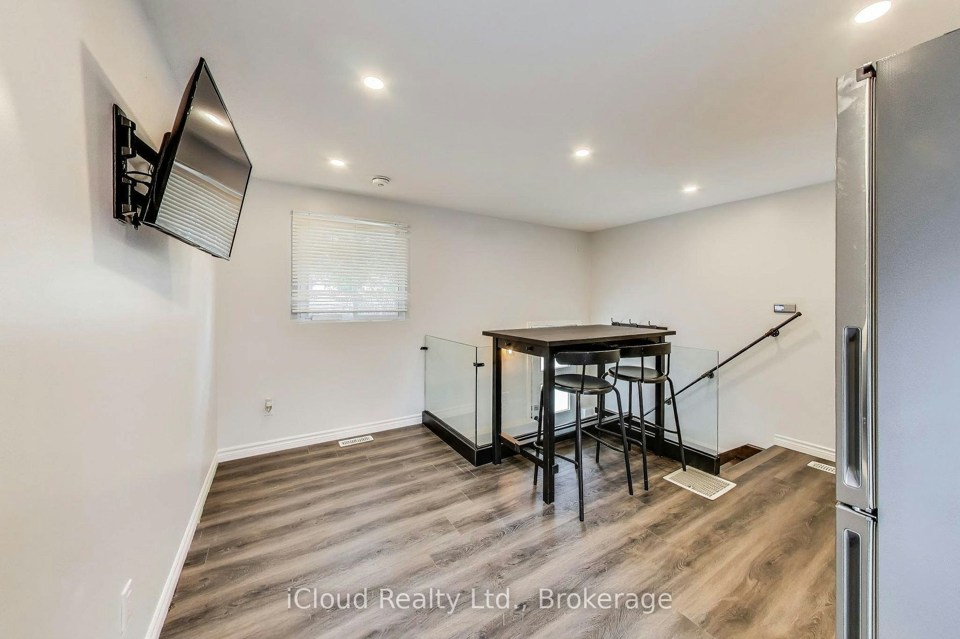 225 Wallace Avenue, Toronto, ON, M6H 1V5 - 3