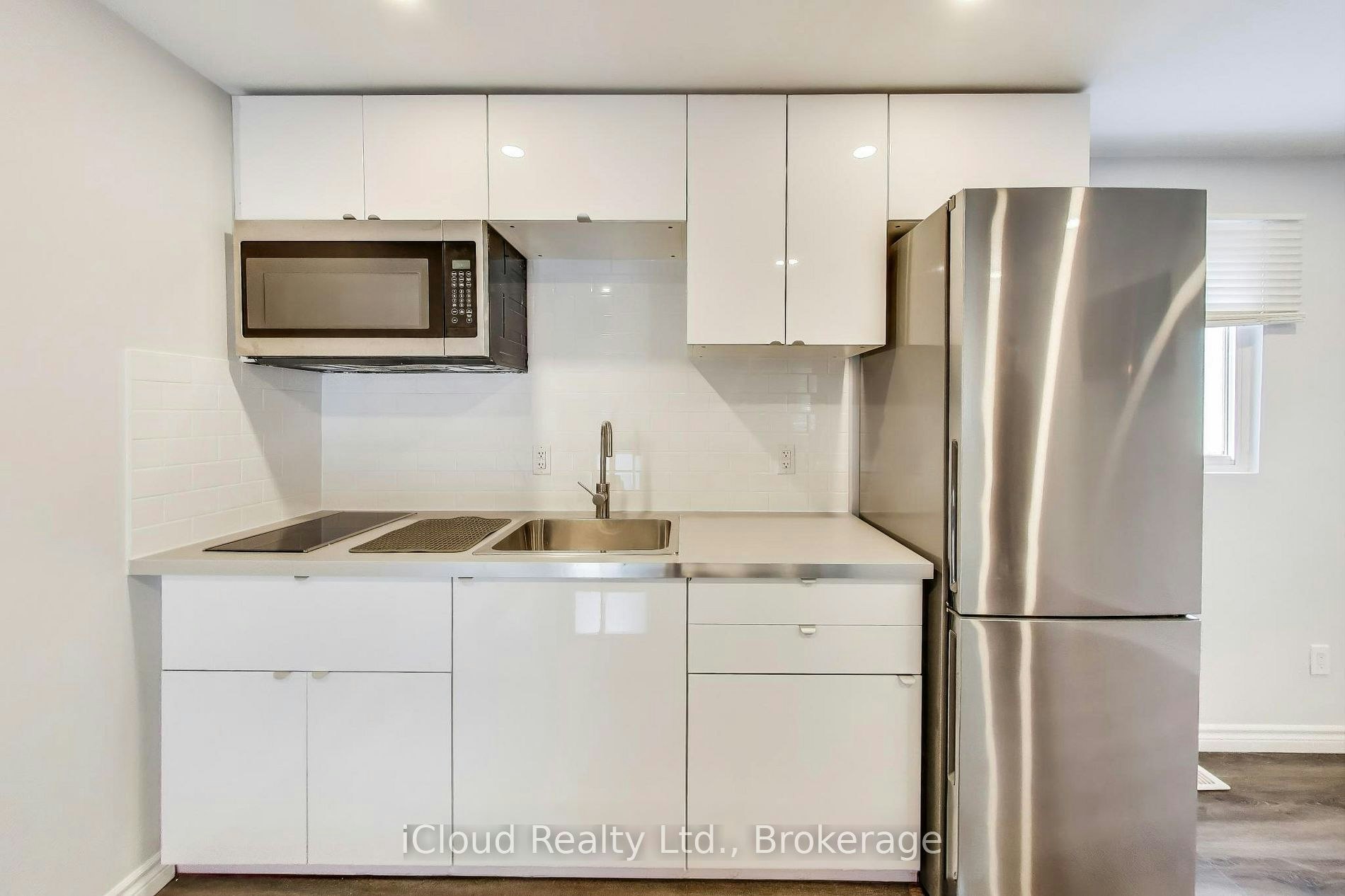 225 Wallace Avenue, Toronto, ON, M6H 1V5 - 7