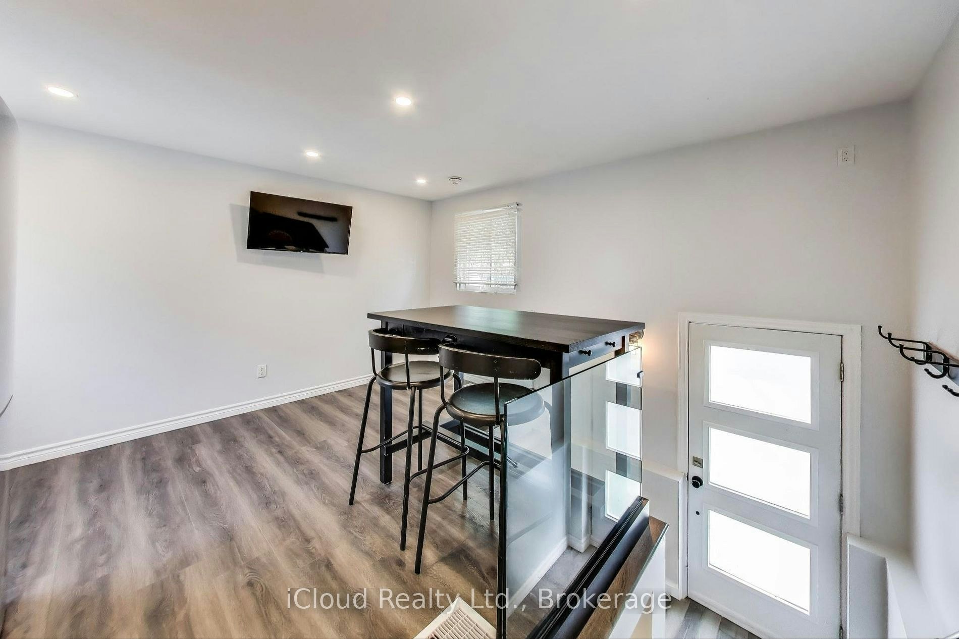 225 Wallace Avenue, Toronto, ON, M6H 1V5 - 5