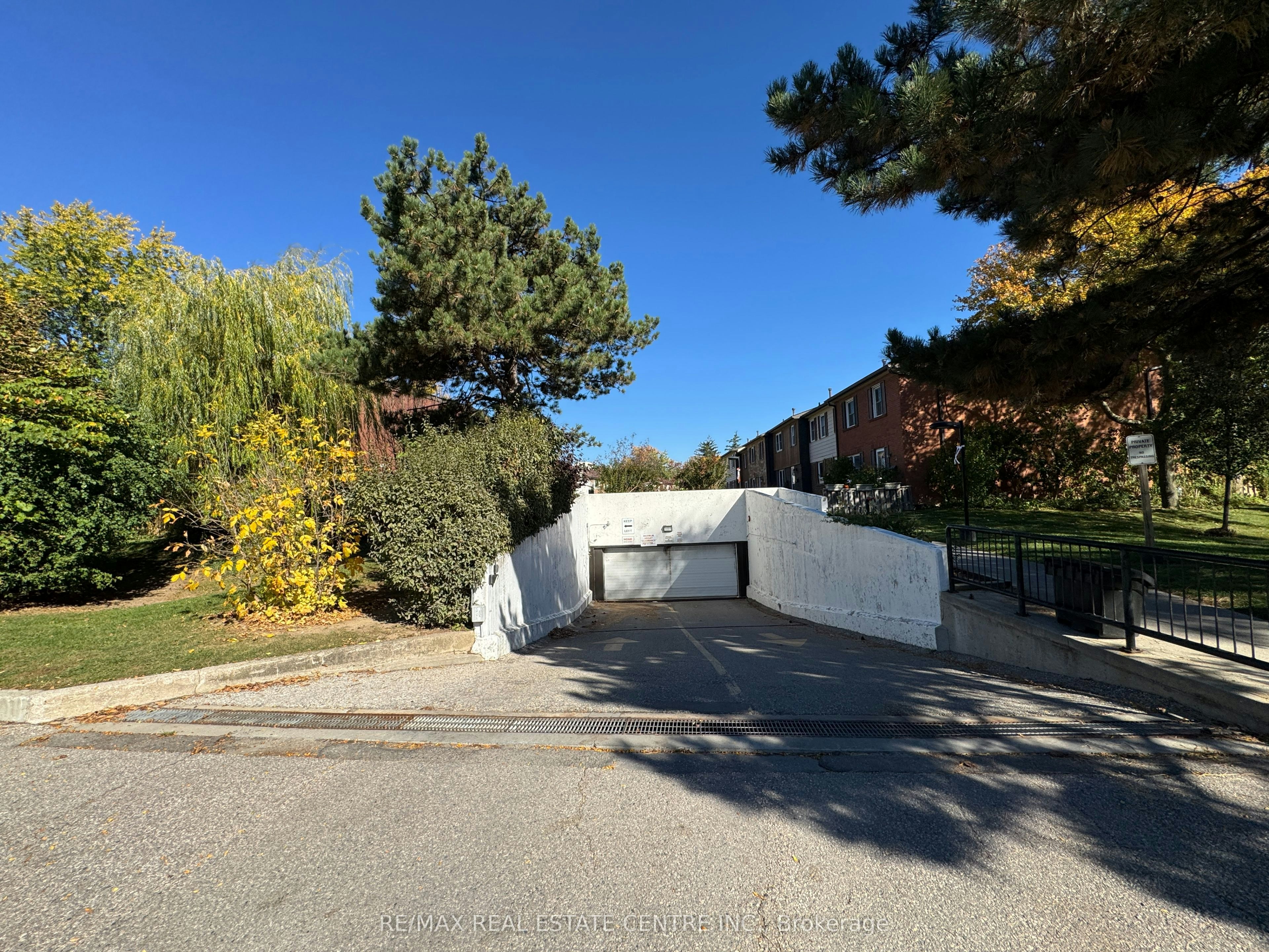 12-2825 Gananoque Drive, Mississauga, ON, L5N 1V6 - 50