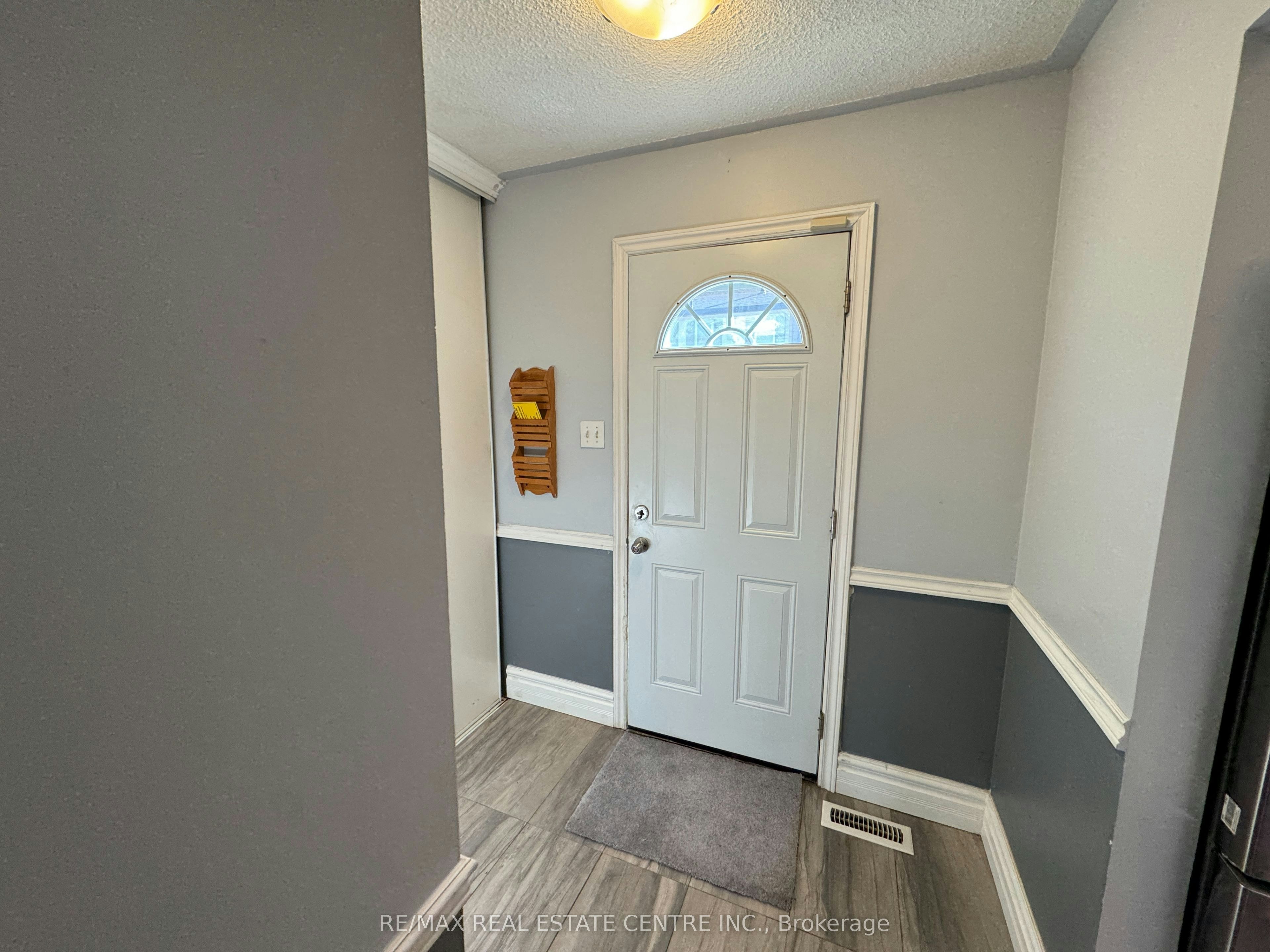 12-2825 Gananoque Drive, Mississauga, ON, L5N 1V6 - 5