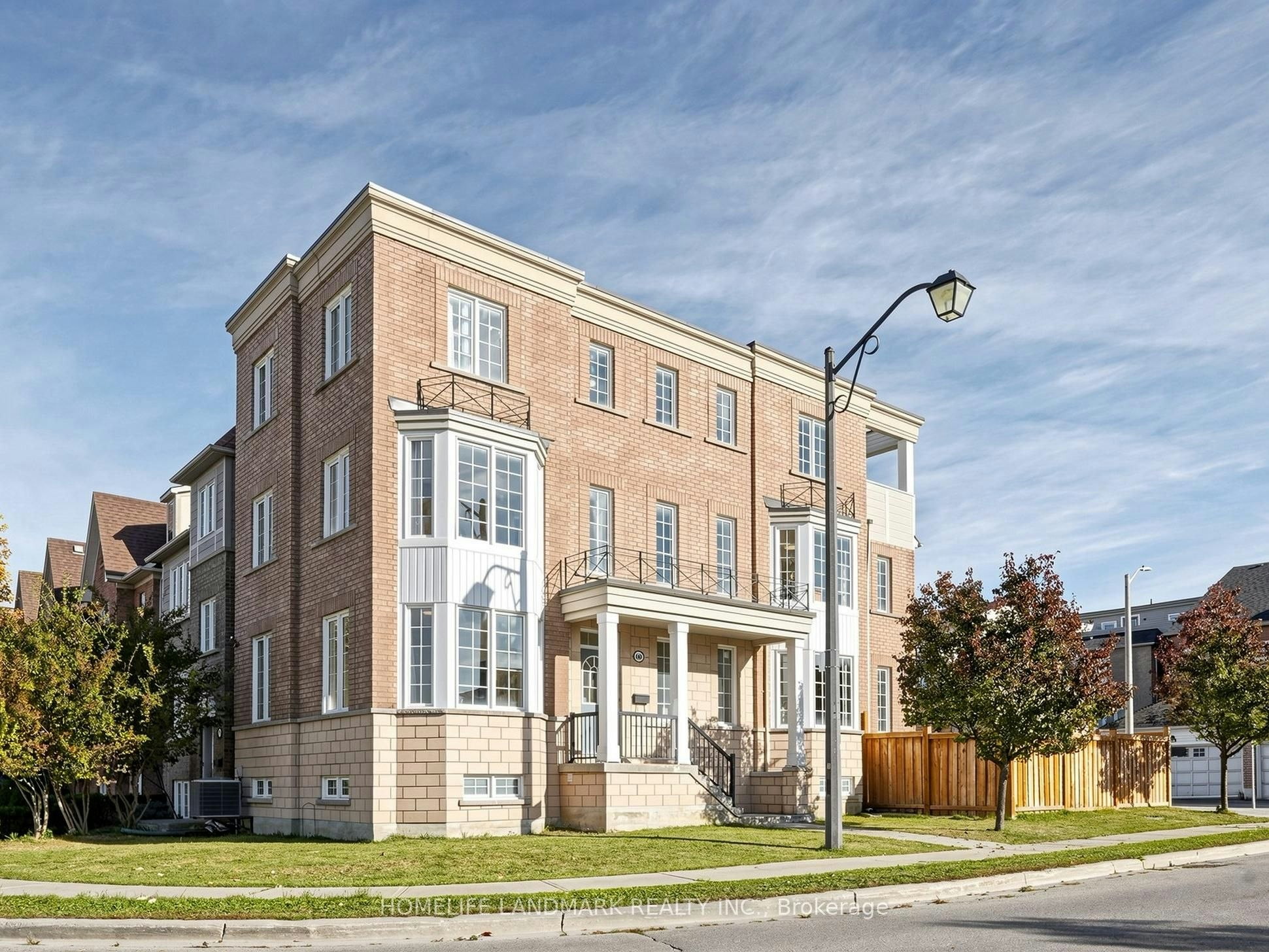 60 Delabo Drive, Toronto, ON, M3J 3S4