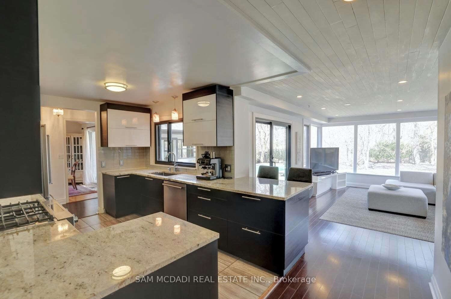 821 Parkland Avenue, Mississauga, ON, L5H 3G6 - 9