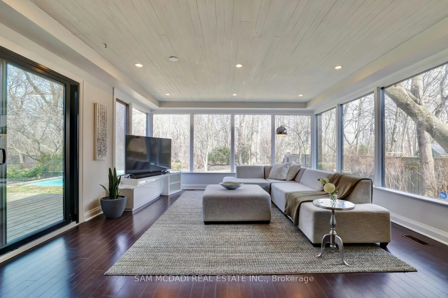 821 Parkland Avenue, Mississauga, ON, L5H 3G6 - 8